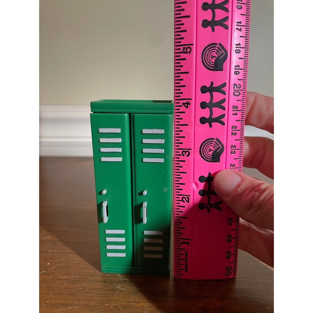 Roblux Green Miniature Toy School Locker - Picture 2 of 6